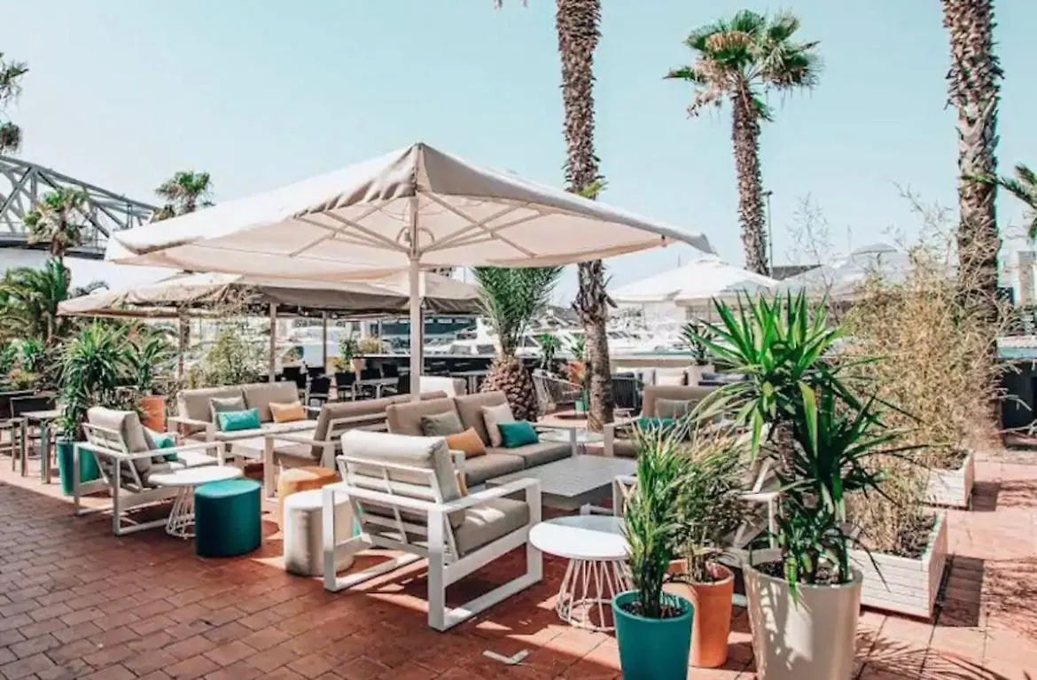 Tekne Cozy Boat Hotel In Barcelona & Ac & Wifi & Parking Sant Adria de Besos