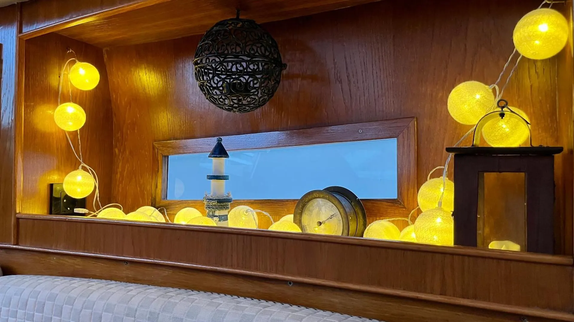 Cozy Boat Hotel In Barcelona & Ac & Wifi & Parking Sant Adria de Besos Tekne